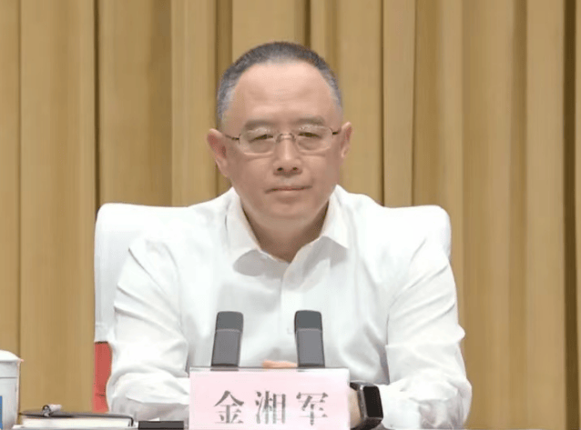 赔率显示模式
_重磅赔率显示模式
!山西省省长金湘军被查