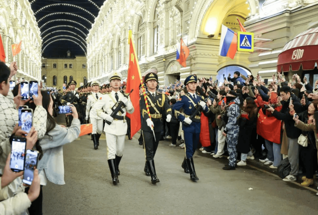 皇冠信用网会员开户_今天皇冠信用网会员开户，CCTV-6播放俄罗斯电影《猎杀T34》