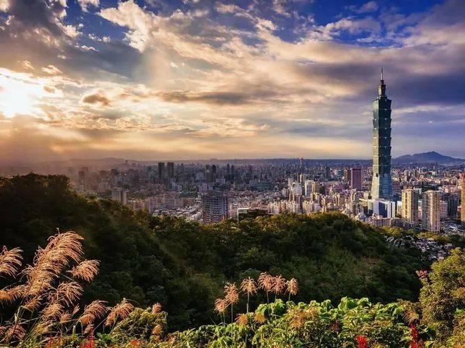 皇冠信用平台出租_特朗普满嘴跑火车皇冠信用平台出租,电话刚挂就打“台湾牌”,国防部打开天窗说亮话