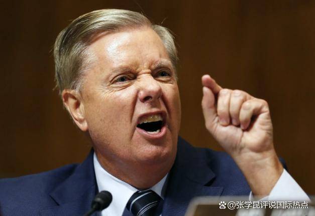 皇冠信用盘开户_特朗普杀了个回马枪皇冠信用盘开户，对中国加税500%？中国随时收回甜枣奉上巴掌