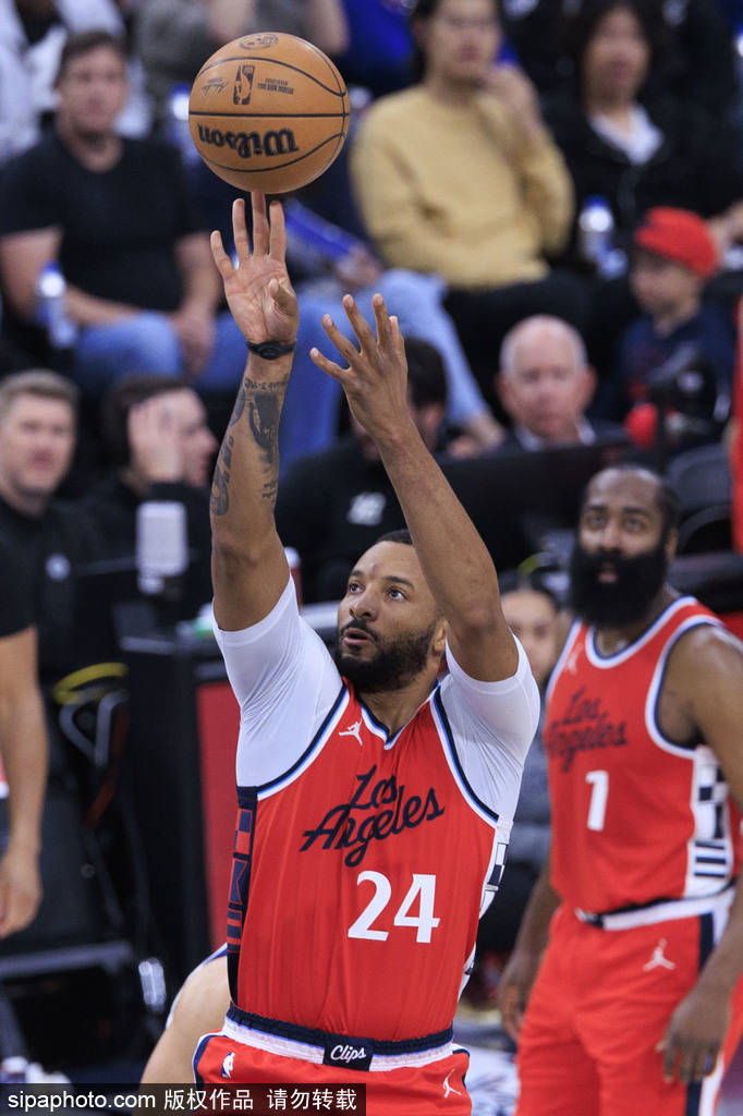 皇冠信用盘押金多少_快船、热火、爵士三方交易：约翰·柯林斯加盟快船的深远影响