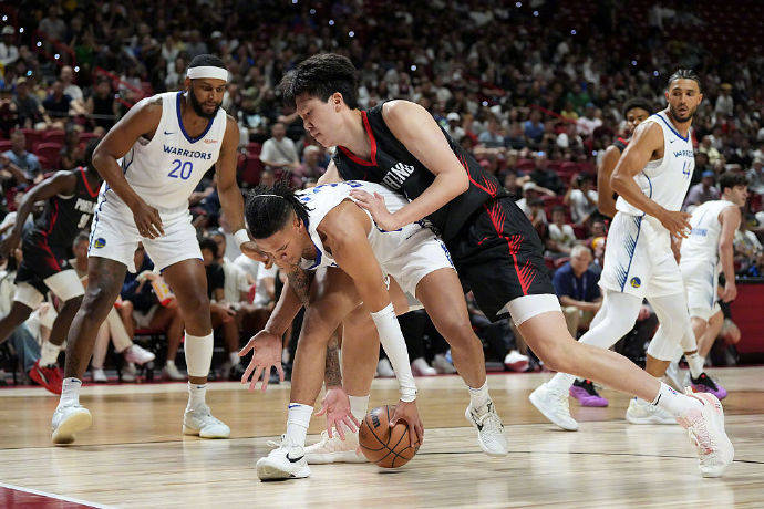 喀麦隆足球联赛
_杨瀚森10+5+4+3吕佩尔23+9 开拓者胜勇士迎夏联开门红