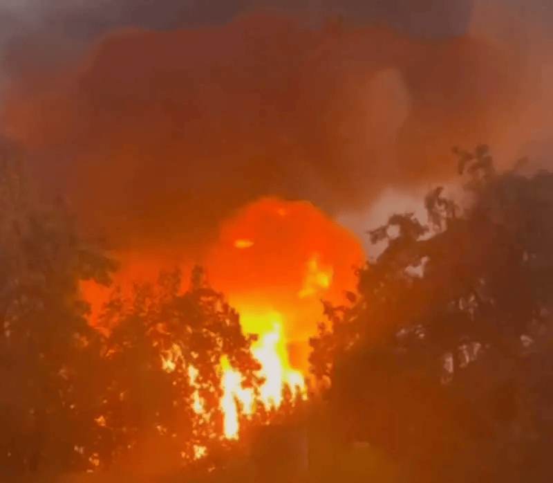 伊朗足球
_终于打天然气厂了！美制爱国者全打光伊朗足球
，俄军匕首高超弹炸穿储备库