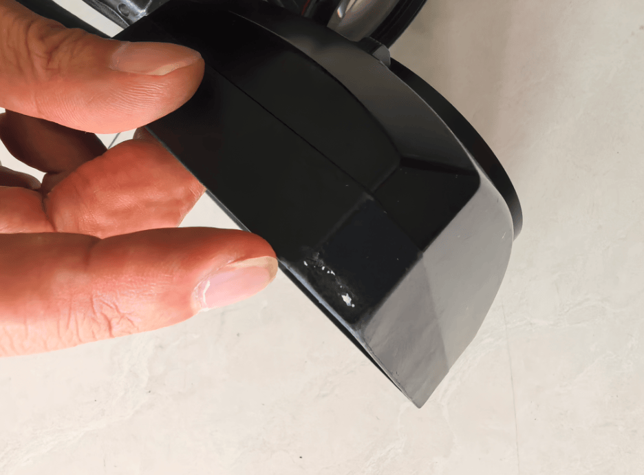 皇冠信用登1
_愤怒皇冠信用登1
！昆明电视台女记者采访时被打 摄像机遭损坏