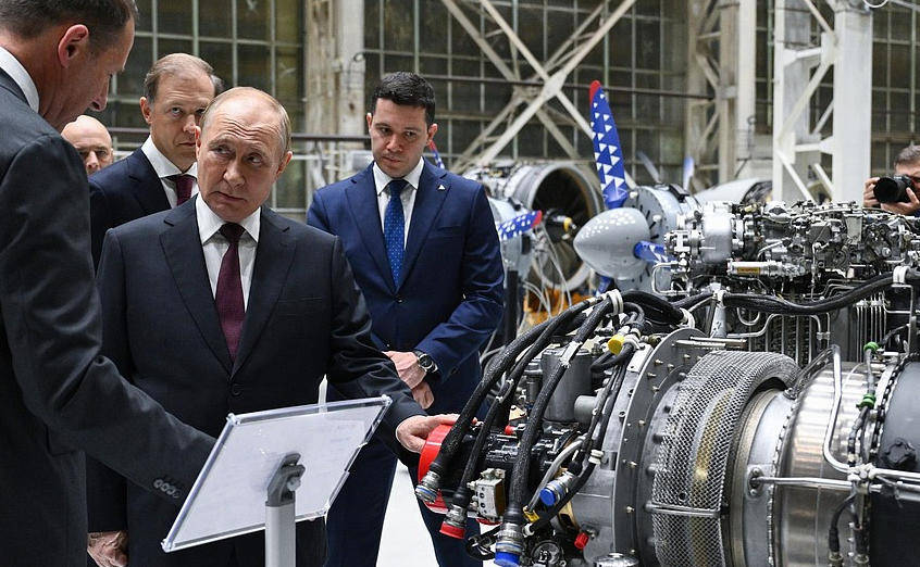 皇冠信用網登3代理_俄罗斯副总理：计划向中国飞机提供重型发动机