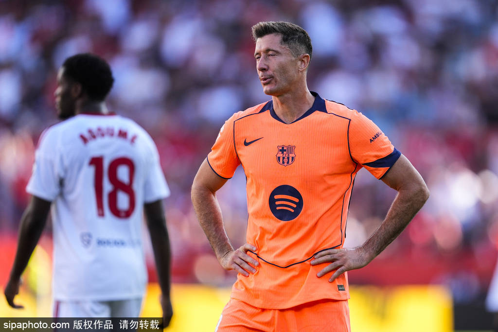 皇冠代理登1租用_西甲-莱万失点桑切斯点射弑旧主 巴萨1-4塞维让出榜首