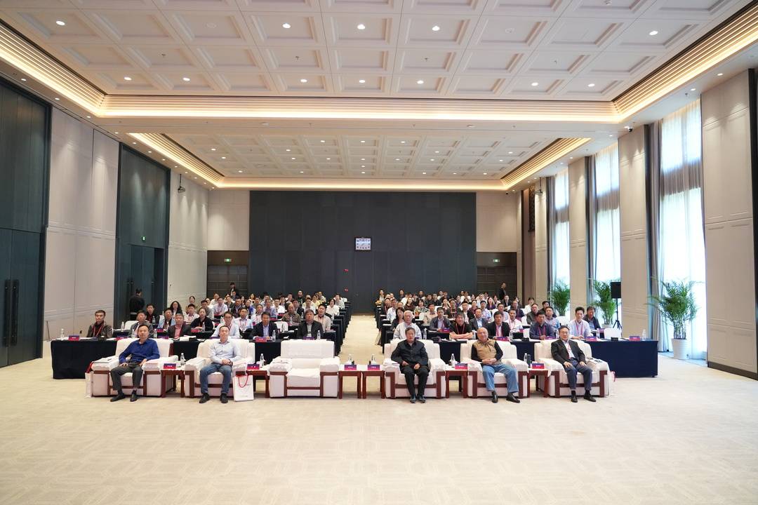 皇冠信用盘最高占成
_共话模式动物领域未来皇冠信用盘最高占成
！第二届中国模式动物研发与应用高质量发展研讨会在赣州举行