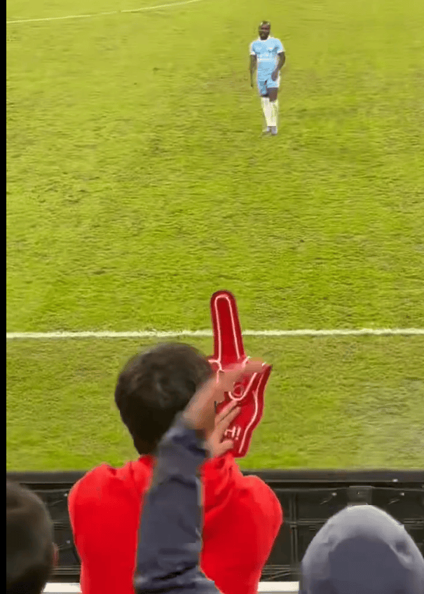 皇冠信用网怎么租
_重罚皇冠信用网怎么租
?曝河南队外援阿奇姆彭遭球迷种族歧视 辱骂+竖中指