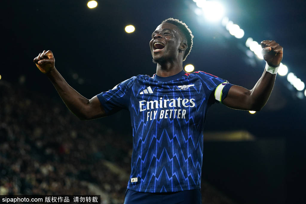 怎么注册皇冠信用網
_观战台：利物浦战皇马+曼城火拼多特 巴黎拜仁巅峰对决