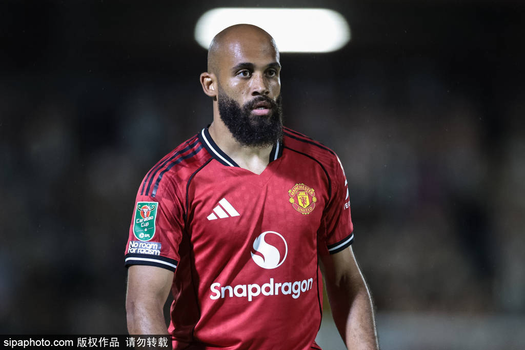 体育皇冠信用网
_观战台：阿森纳大战切尔西 曼城巴萨利物浦盼止颓势