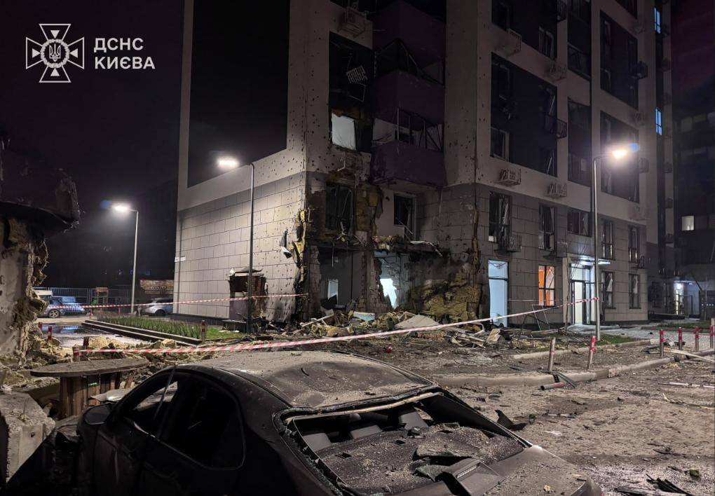 RB莱比锡足球
_发现大鱼了!炸烂乌克兰全境RB莱比锡足球
,苏57突防,“全球禁用”导弹又开火