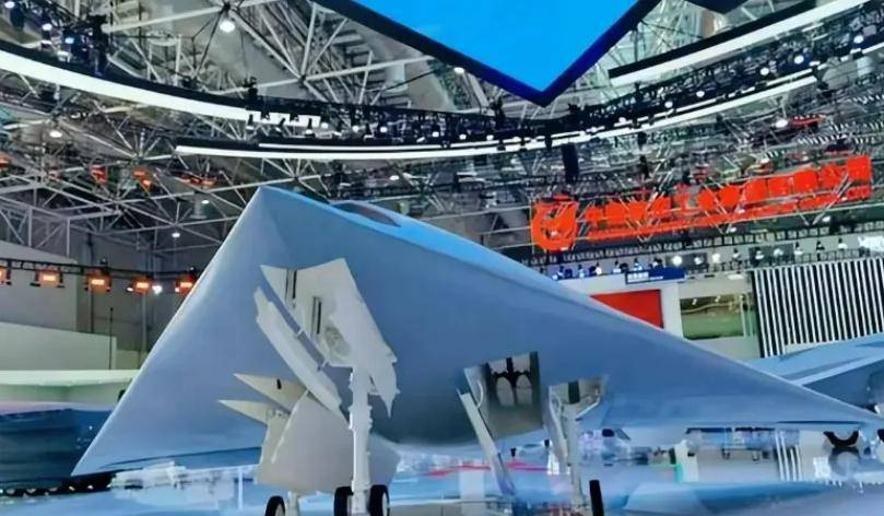 皇冠信用网怎么代理_高市早苗勿再挟洋自重！歼-20跨日本海突防皇冠信用网怎么代理，可执行军事斩首行动