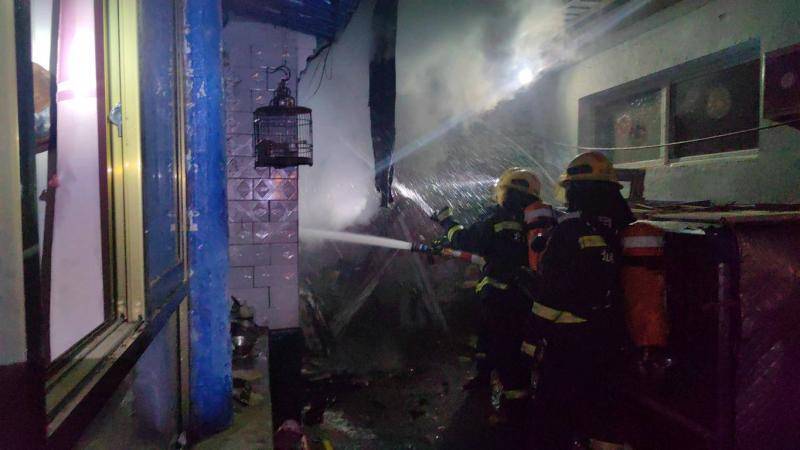 皇冠信用網网址
_北京一老人家中电视机突起火 消防:插头长期不拔有风险