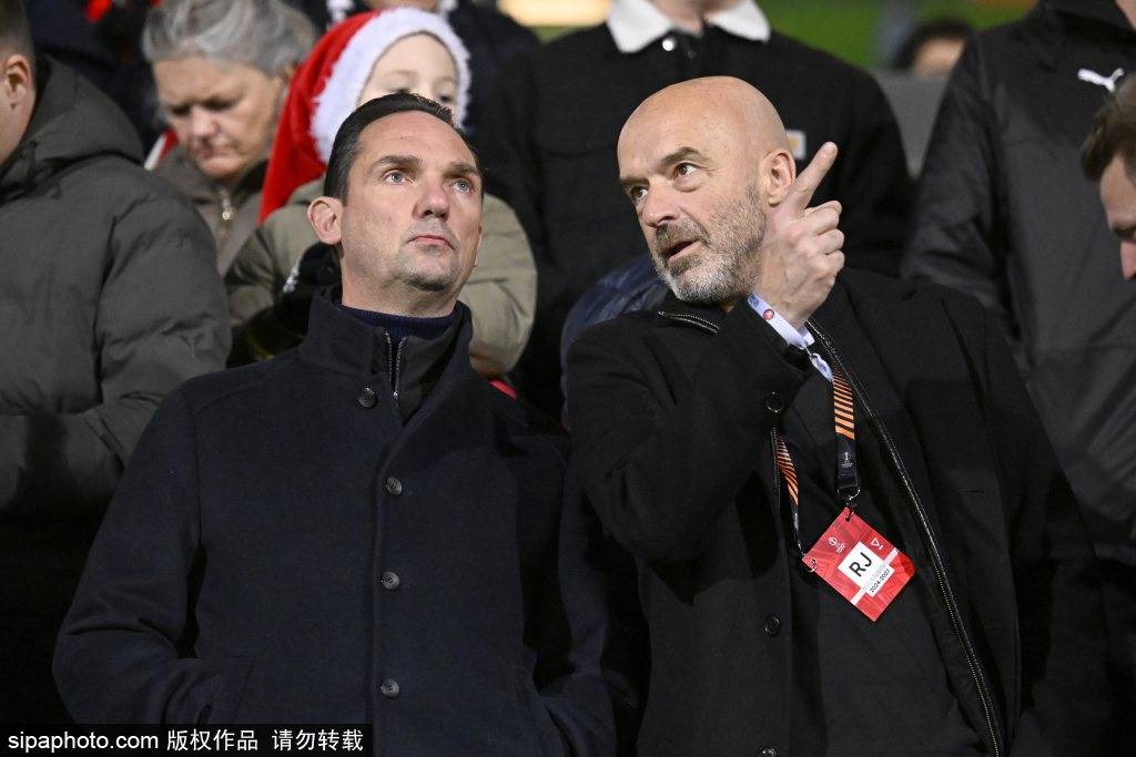 皇冠代理登1,2,3
_国安新赛季管理架构解读:布罗萨默与王长庆的角色定位