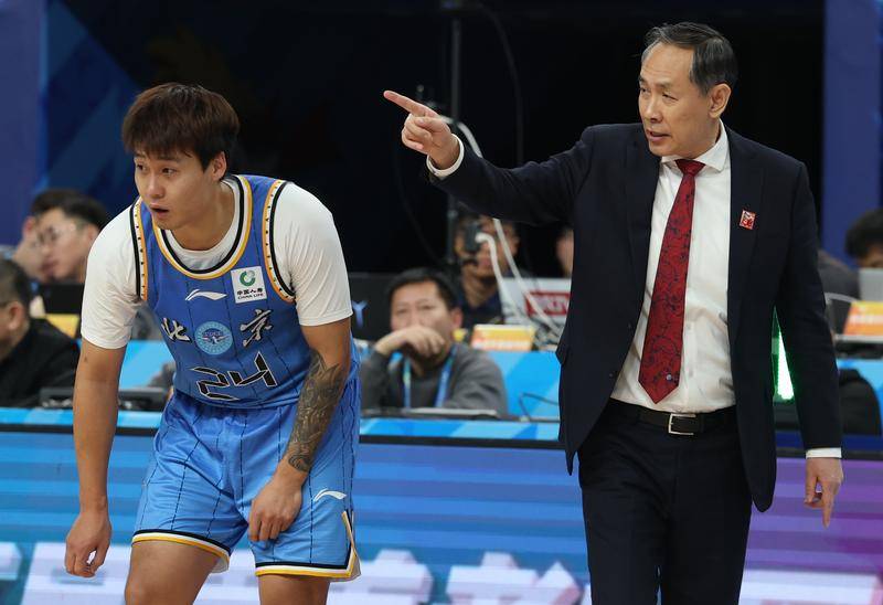 皇冠abcd类型盘_赵睿为何没有出战皇冠abcd类型盘?许利民:受到了一些伤病的困扰