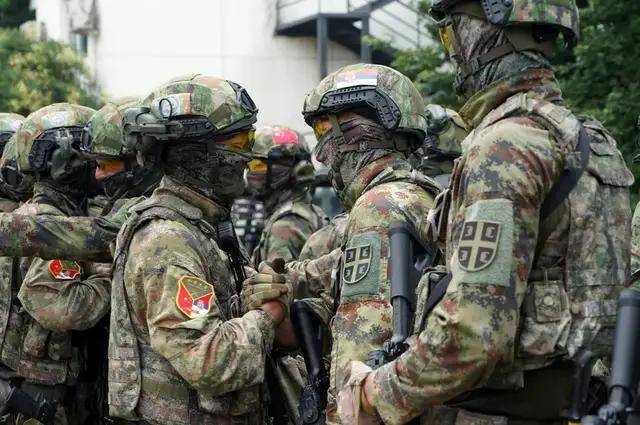 皇冠信用网代理申请_正视差距皇冠信用网代理申请！中国想复刻美国特种兵“斩首”某岛还缺什么？