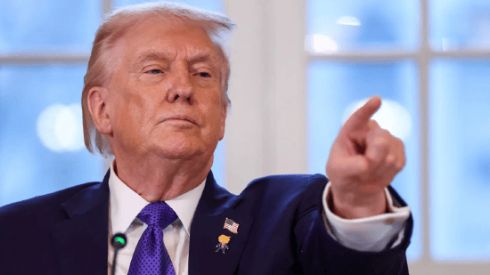 皇冠客服联系方式_特朗普：任何与伊朗有商业往来的国家将面临美国25%的关税