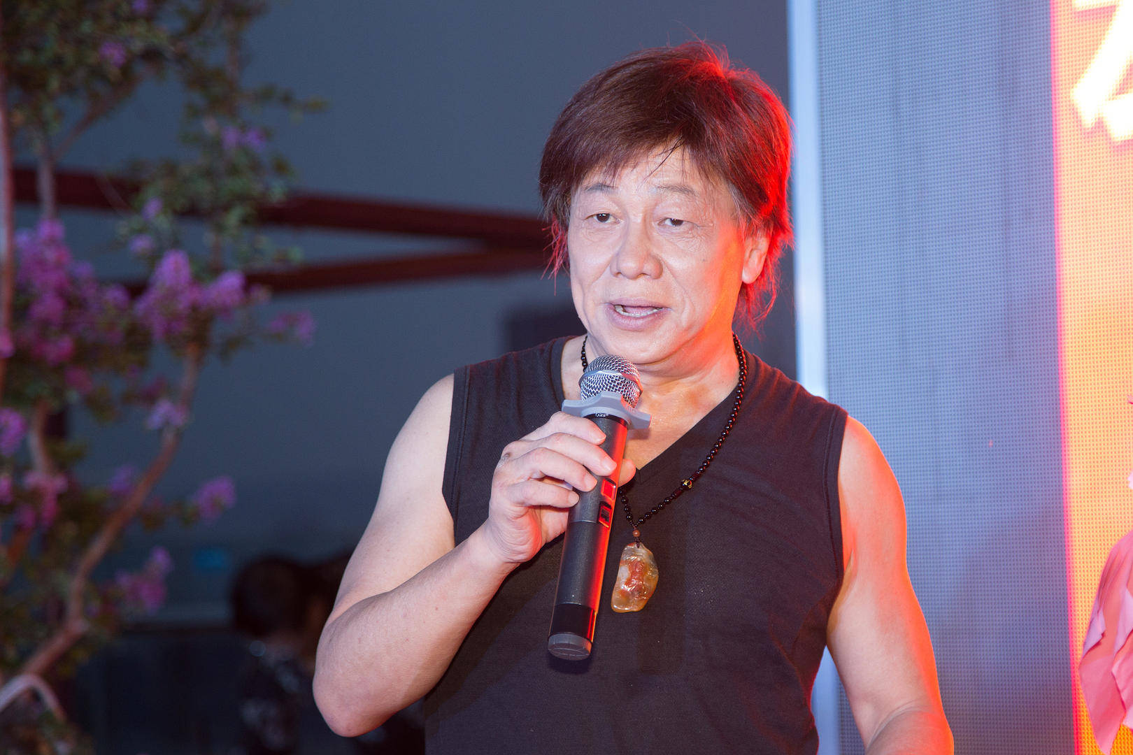 皇冠信用网会员注册网址_经纪人回应梁小龙去世原因：他不喝酒皇冠信用网会员注册网址，不是睡梦中心梗