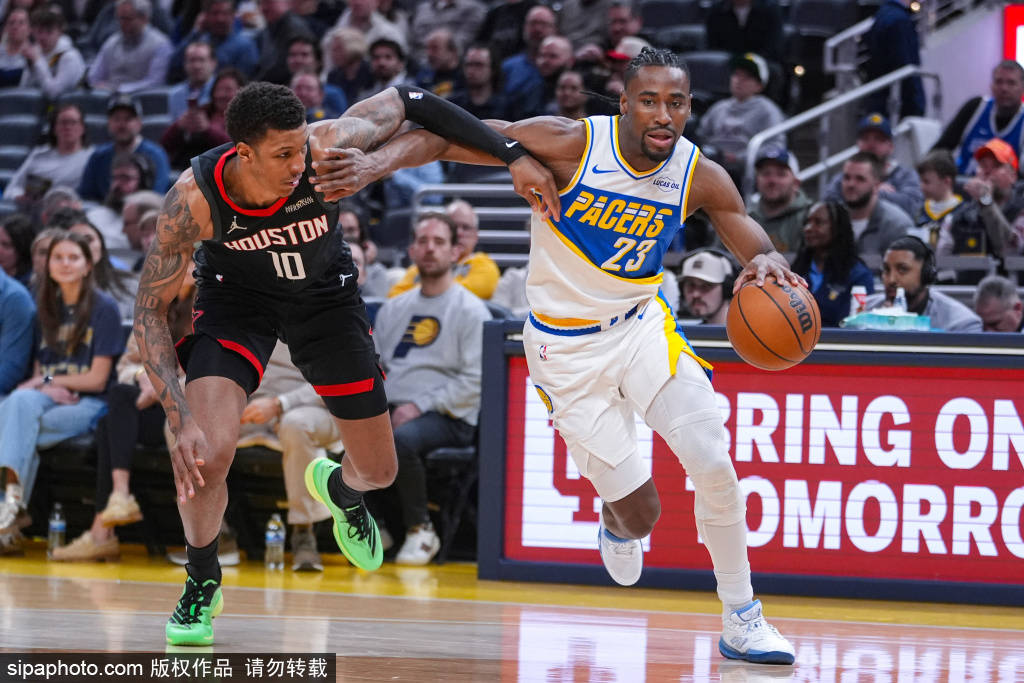 网上买球怎么买_火箭队后卫里德·谢泼德在NBA新秀明星赛中的惊艳表现
