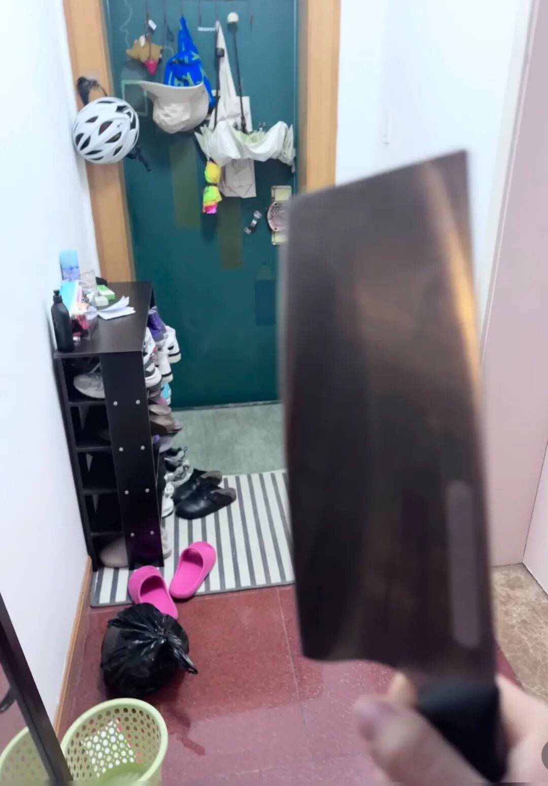 皇冠手机管理端登录_杭州女子清晨醒来皇冠手机管理端登录,摸到床单上有不明液体,疑遭人上门开锁