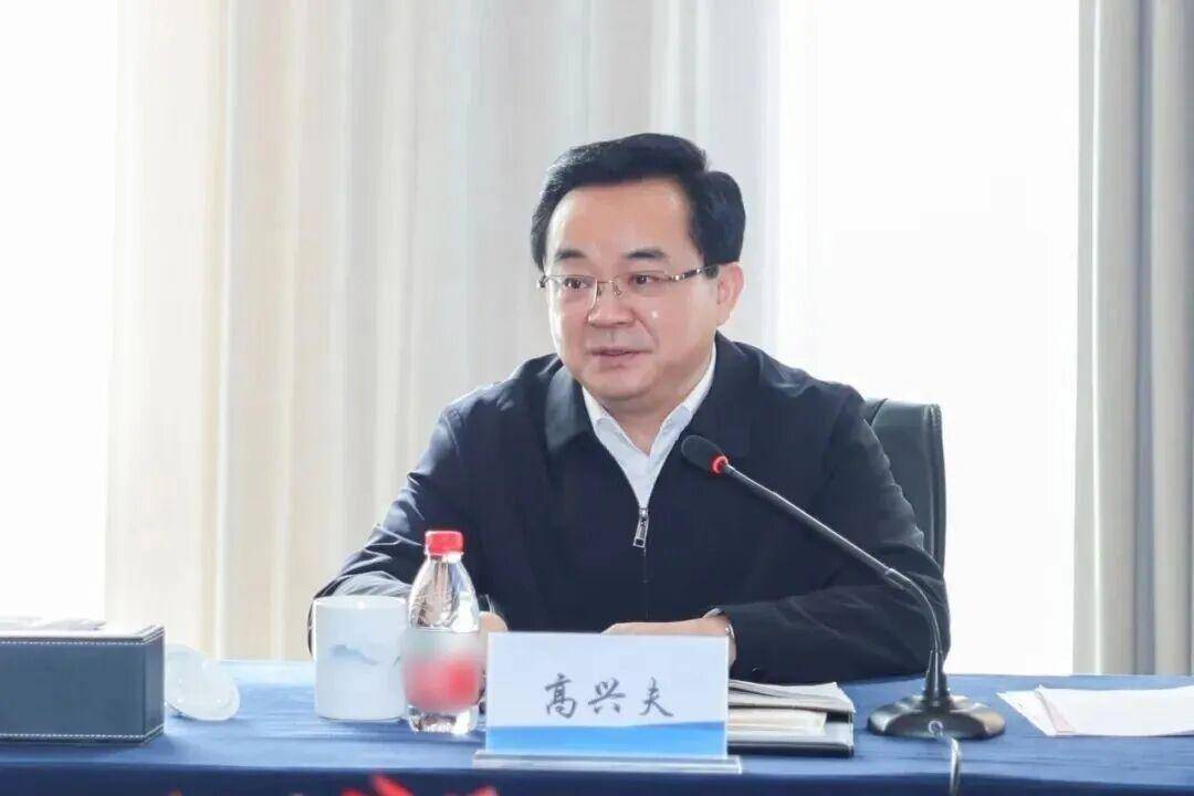 皇冠代理_道德败坏、结交政治骗子皇冠代理，浙江省人大常委会原党组副书记、副主任高兴夫被公诉
