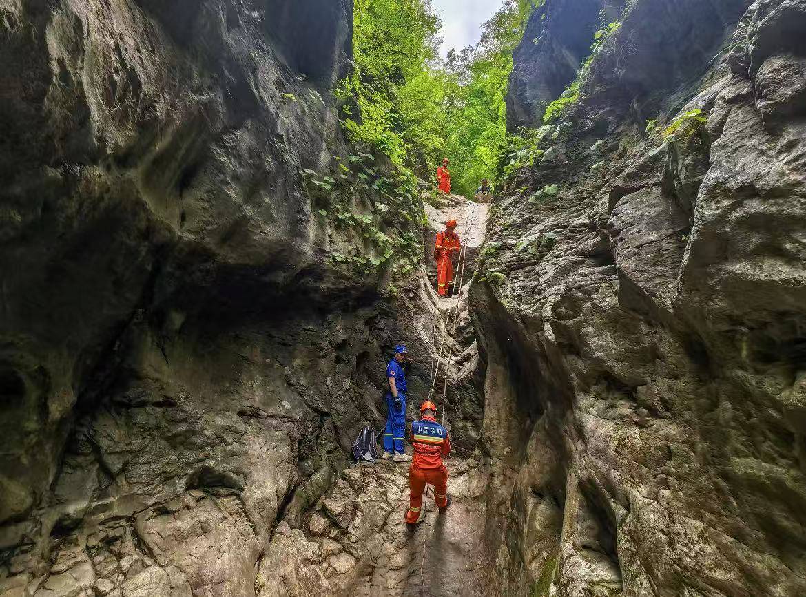 世界杯冠軍賠率_一家四口在北京门头沟登山迷路世界杯冠軍賠率，被困四天后获救