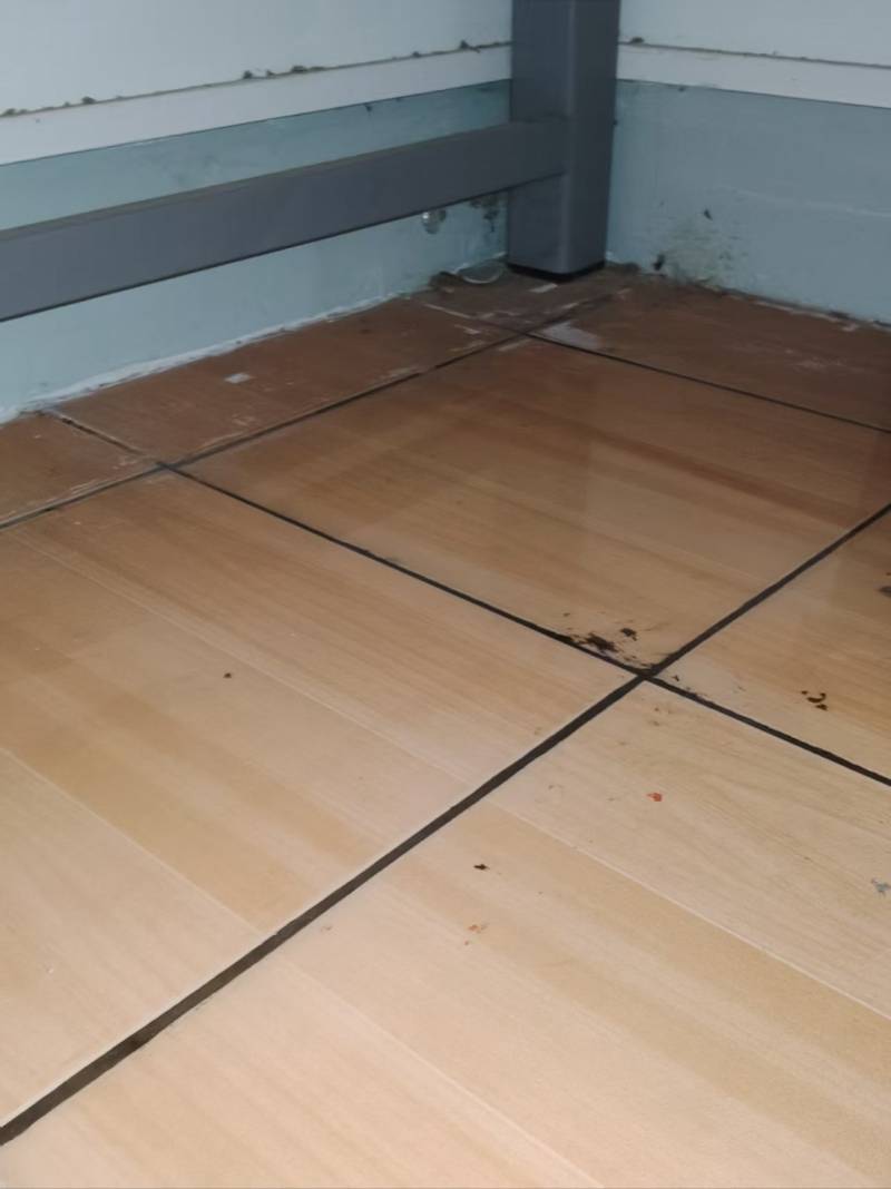 世界杯足球代理
_上海特大暴雨致地下超市遭遇水浸世界杯足球代理
,已暂停营业!仍有雷阵雨