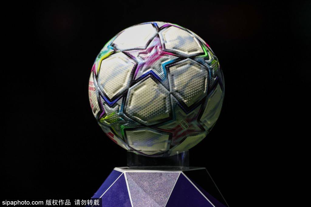 皇冠代理登入
_马奎尔:曼联的团结与斗志在平局中显现出真实价值